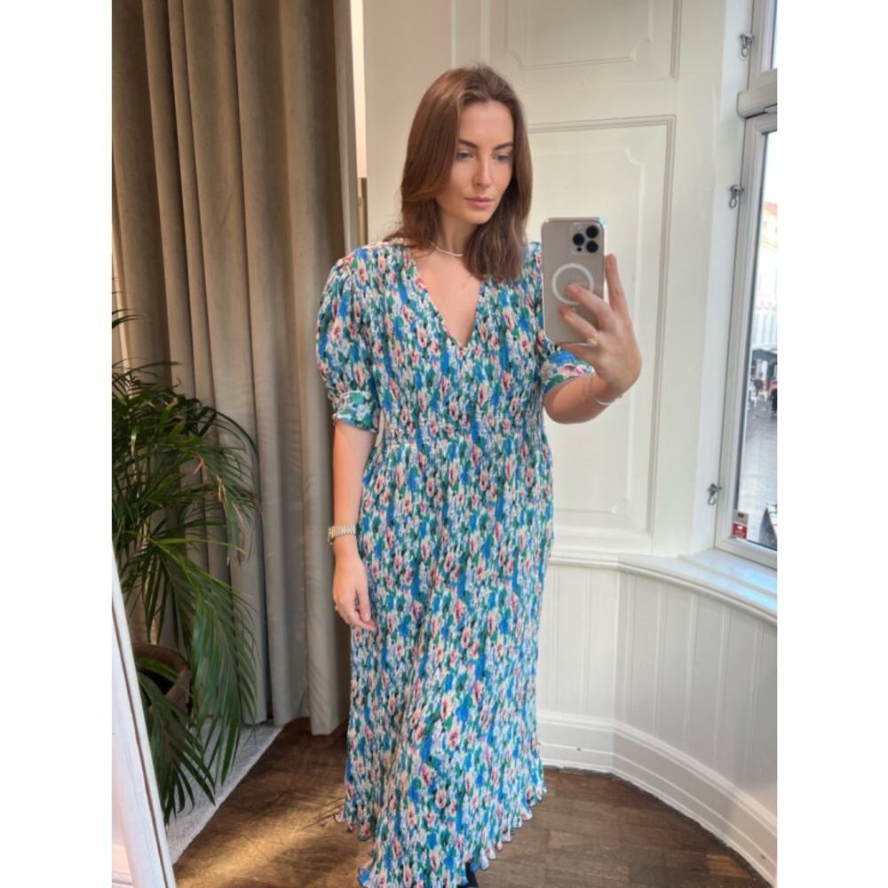 GANNI Floral Pleated Georgette Midi Dress
